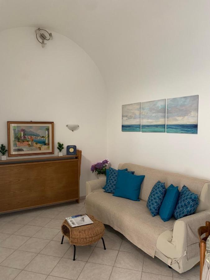 Casa Ilaria - Appartamento In Piazzetta カプリ エクステリア 写真